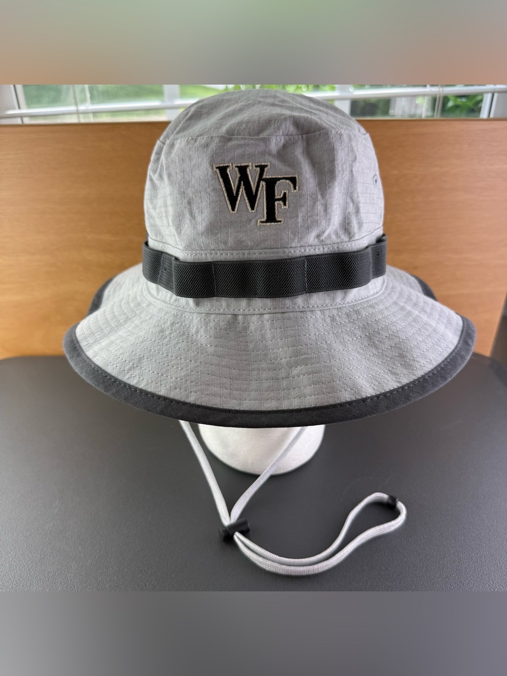 Nike Wake Forest Demon Deacons Dri-Fit Boonie Bucket Hat Men’s Adult size M/ L